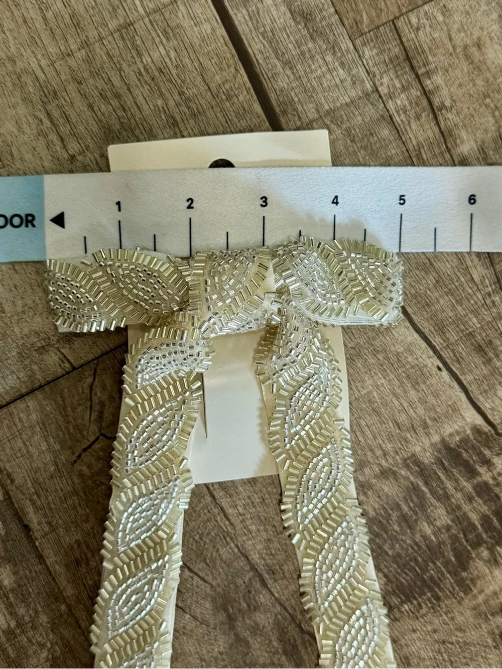 A New Day White Beaded‎ Hair Bow NWT Silver Bead Hair Accessory